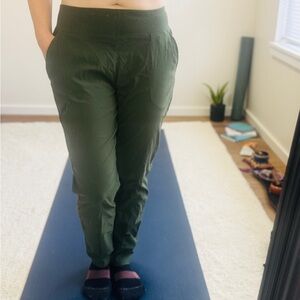 Mountain Hardwear Olive Green Dynama Pants